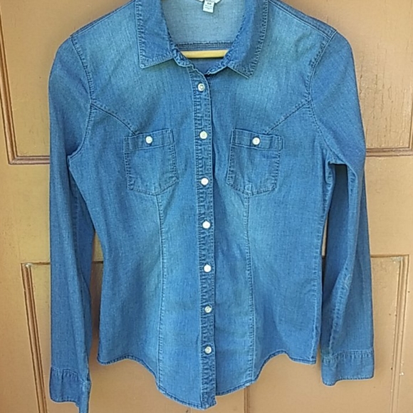 Guess Tops - Guess los Angeles denim shirt.